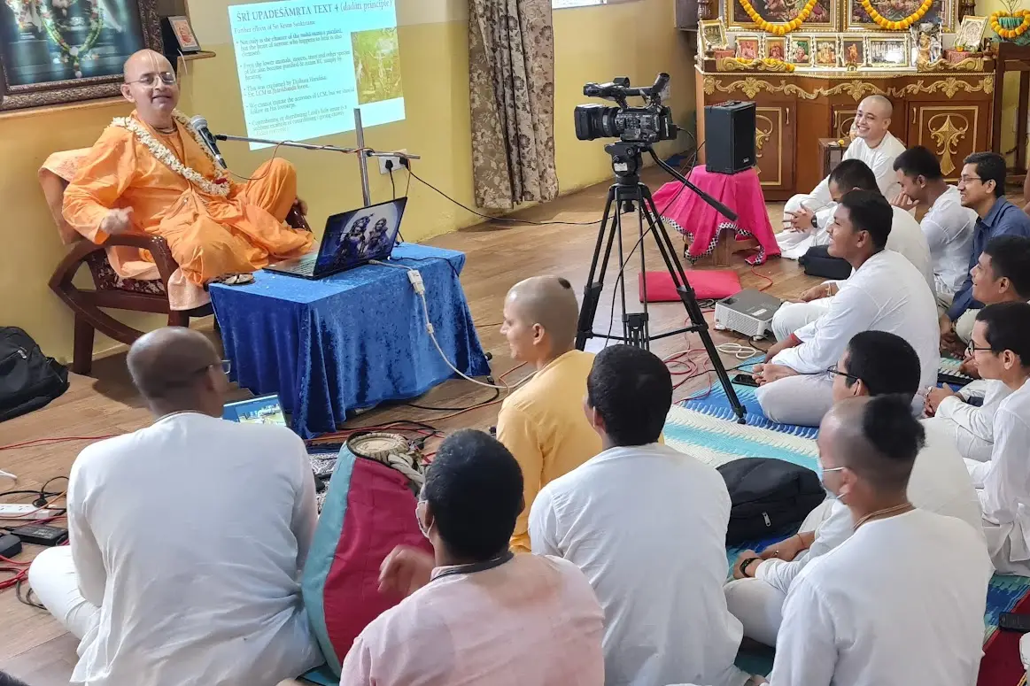3.2 iskcon dumdum youth forum 3